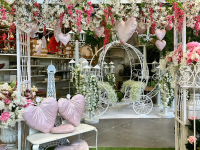 Les Tendances de Décoration de Mariage en 2025 : Élégance et Personnalisation