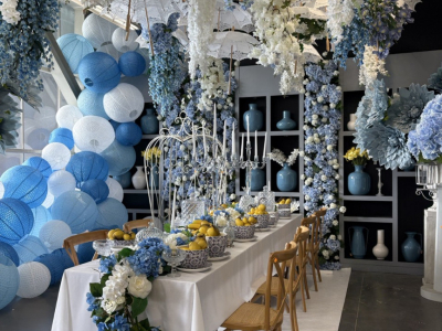 Le mariage bleu : une scénographie élégante et immersive signée Feuillazur